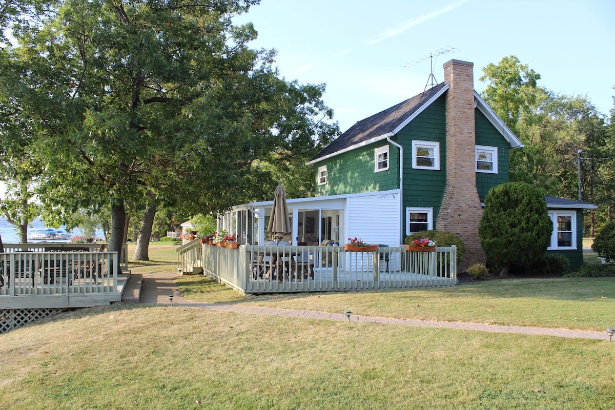 Main Image