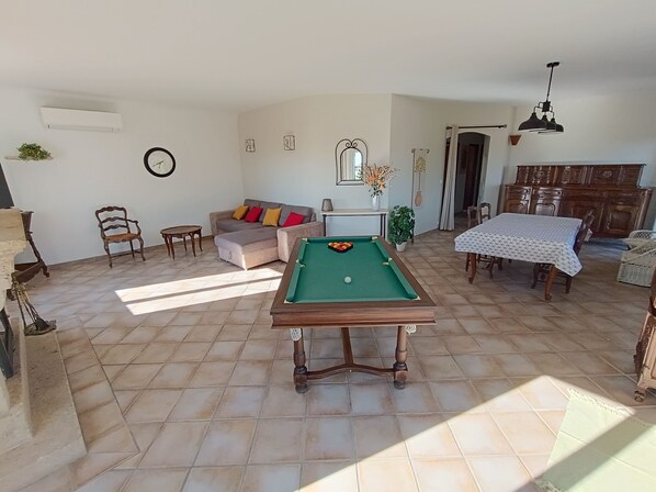 Game room