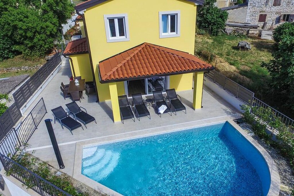 Picture of villa