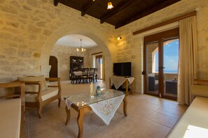 Living room Faethon