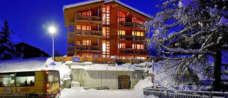 Z'Wichjehues Zermatt
BIKE FRIENDLY - FAMILY APARTMENT