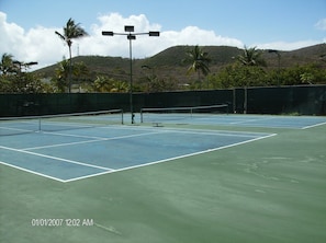 Tennis Courts  available to SBCW Guests