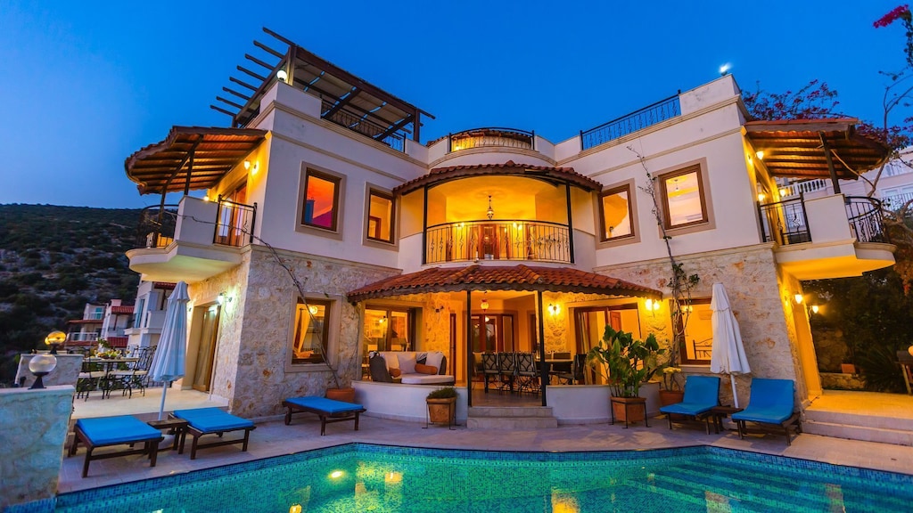 Picture of villa