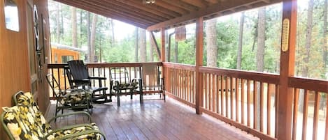 Rustic Cabin covered deck