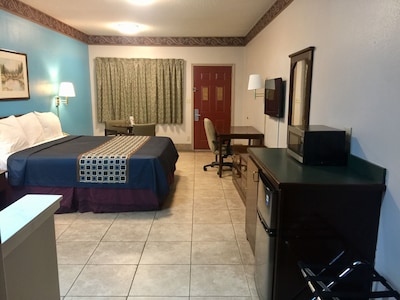 Texas Inn and Suites City Center at University Dr. Edinburg/McAllen/Pharr