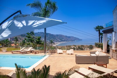 LUXURY ZAGARA - Villa with swimming pool + Jacuzzi & Sea view terrace