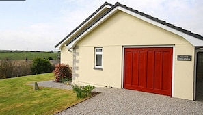 Higher Tregenna in spacious grounds with parking for numerous cars