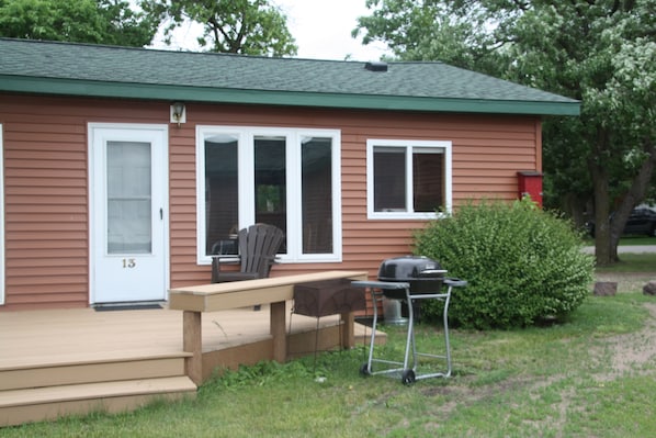 Cabin #13 is part of a duplex that sleeps up to 14.  Shared deck, great view.