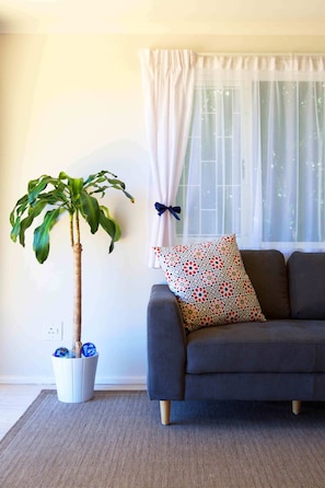 Living area with corner sofa