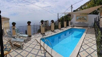 Villa Imma mit Pool und schönem Blick