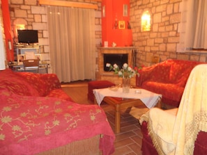 Salon (1)