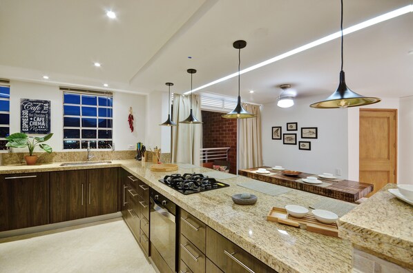 Private kitchen