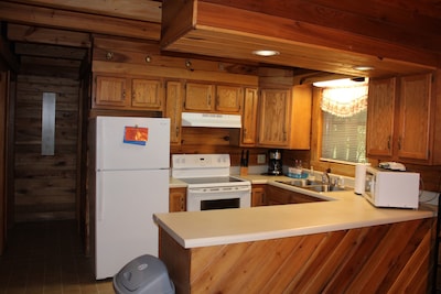 Spacious Cabin suitable for a family of 5-6