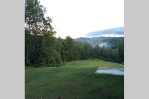 Morning mist  @ Hidden House
