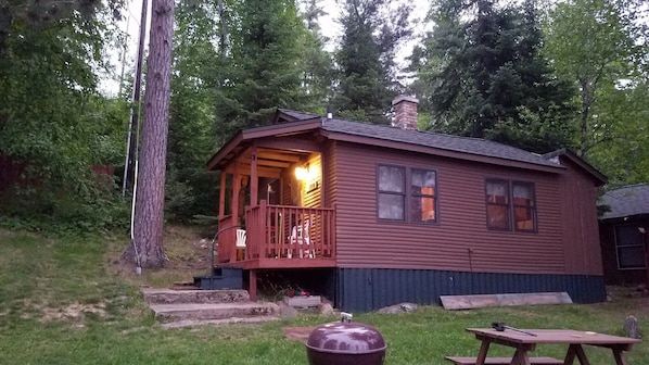 Aspen, our small & cozy cabin. Good for the "working" vacationer. 