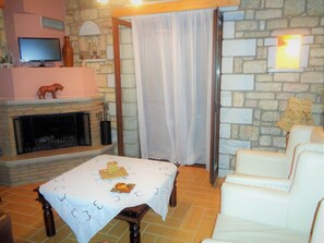 Salon (2)