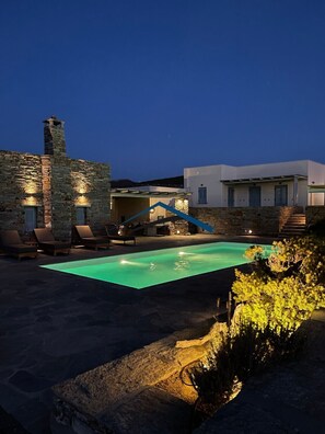 The villa and pool