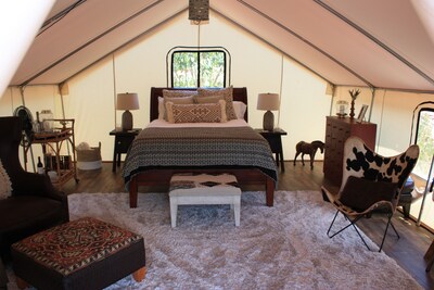 African Safari Tent Eco Glamping - Bonsall