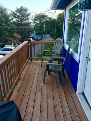 Grill out or just sit down with a drink, relax, and watch the boats pass by. 