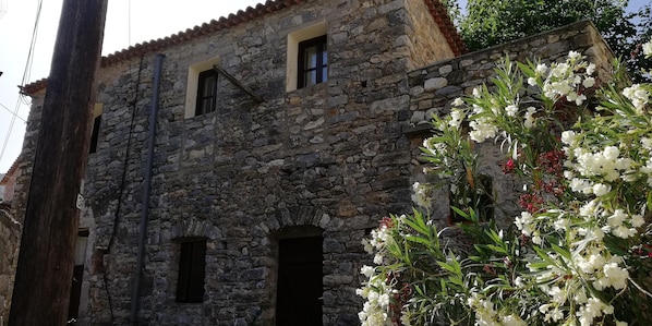The exterior look of the stone-built tower!