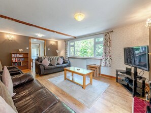 Living room | Captain’s Quarters - Keel Lodges, Staithes, near Whitby