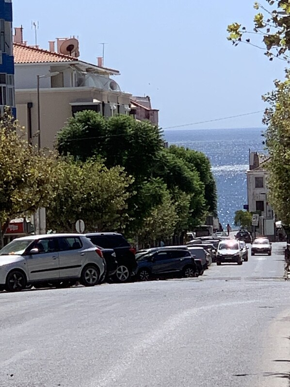 Av da Liberdade - Onde se situa o edifico do apartamento.