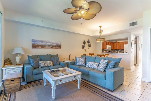 Enjoy Beachside Vacationing At Its Best - Cozy, Relaxing and Comfortable