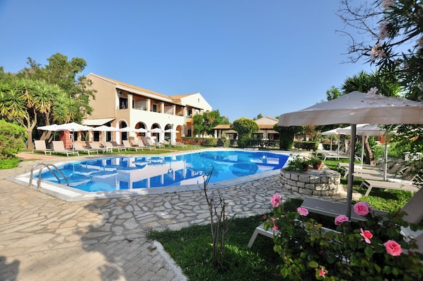 Experience relaxation in the calm, family friendly environment