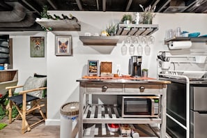 Kitchenette