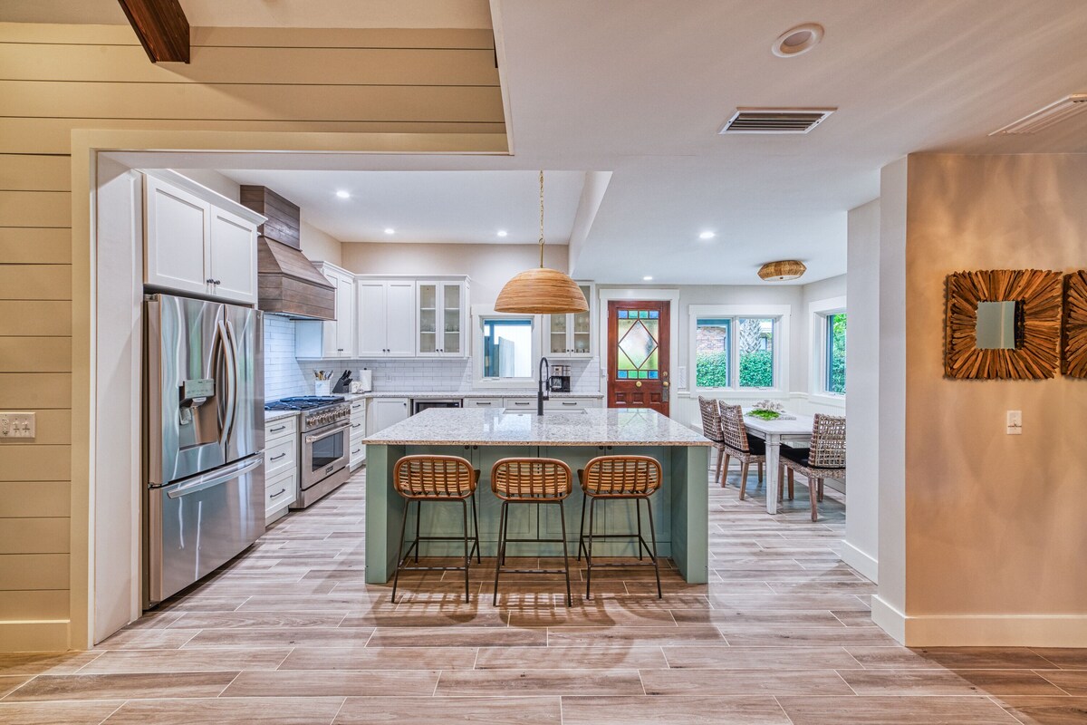 Incredible remodel! Steps to East Beach. Heated Pool.