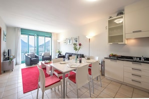 Kitchen and dining area