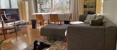 September 2021 settings, living-dining room area