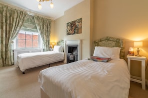 Estcourt House, Burnham Market: Bedroom four