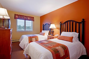 There are 2 full beds in the second bedroom.