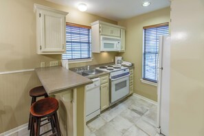 Make a tasty meal in your own kitchen!