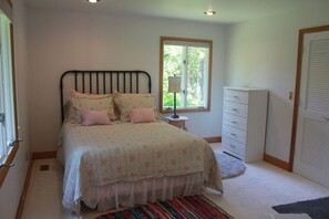 upstairs bedroom with full bath
