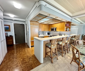 Entry & Kitchen
