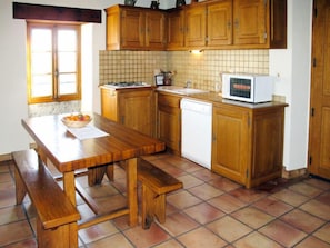 Kitchen / Dining Room