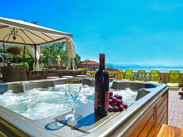 Bubbelpool utomhus