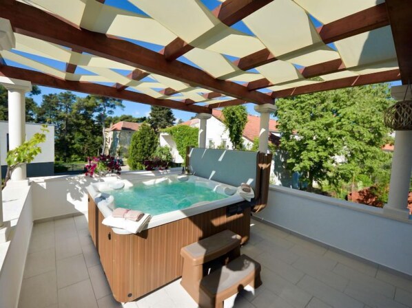 Bubbelpool utomhus