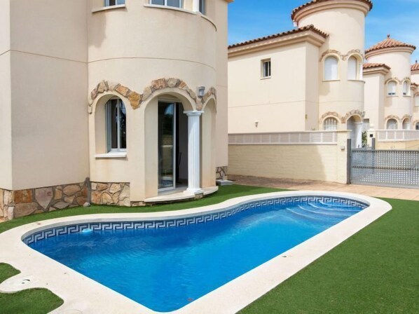 Pool Outdoor