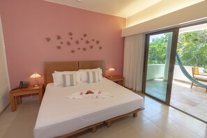 King size bed