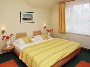 Schlafzimmer Wohn. 9