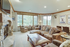 Furniture, Indoors, Room, Living Room, Couch