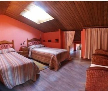 Self catering La Umbría for 6 people