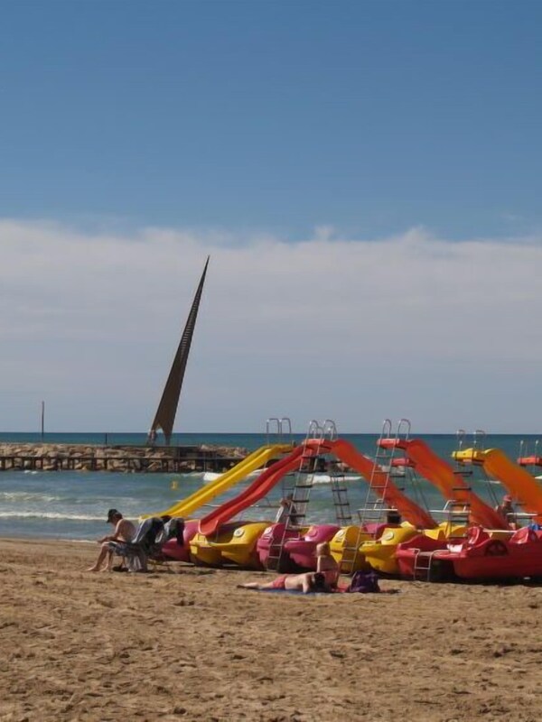 Strand