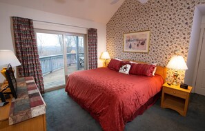Please specify any bedding preferences with our team upon booking and we will be happy to try and accommodate you!