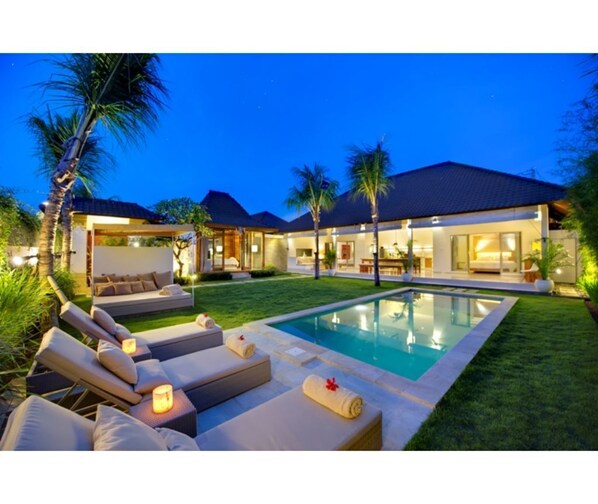 3 BR Villa Seminyak 125