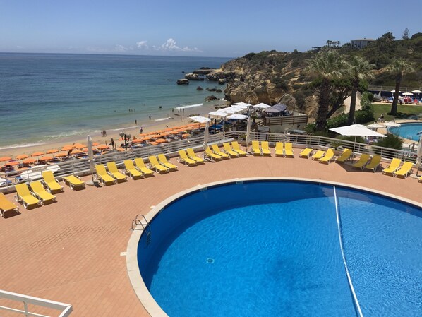 Piscina all'aperto