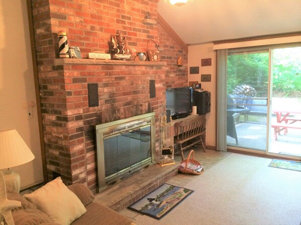 Spacious Living Room with Fireplace